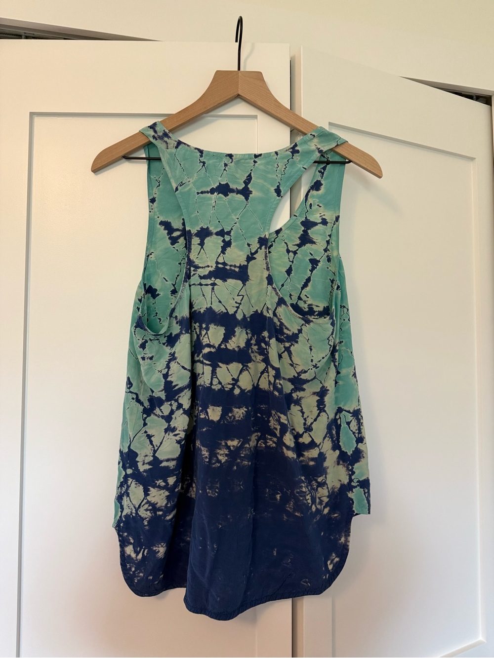 GYPSY 05 SILK RACERBACK SLEEVELESS TANK TOP DHAVAL NAVY size small - Picture 5 of 6